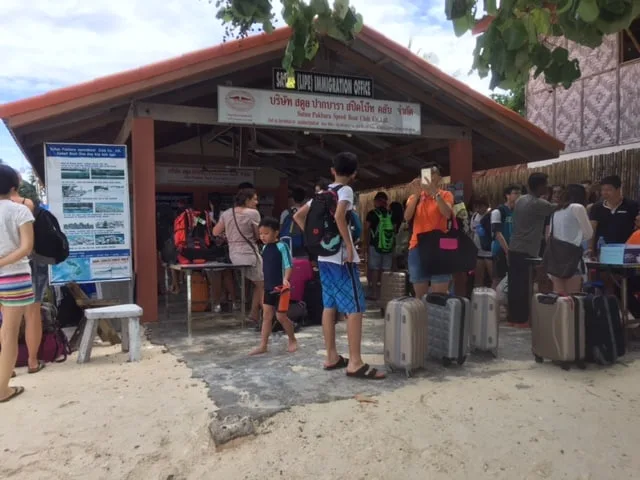 satun pakbara speedboat