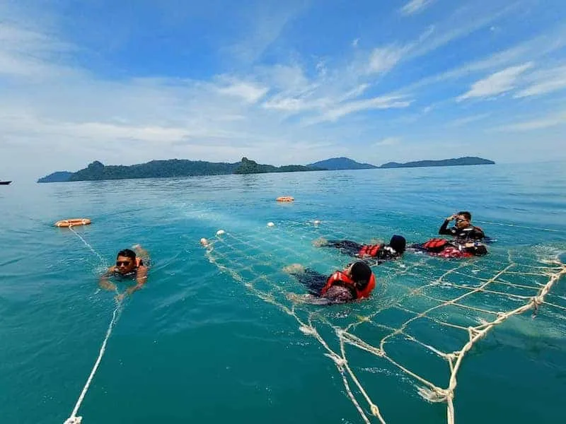sunset cruise salt water jacuzzi