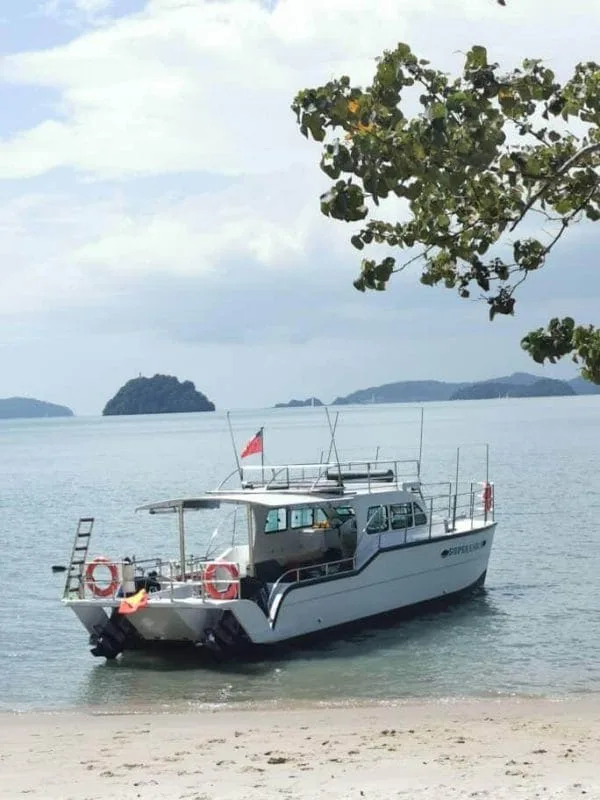 private pulau payar snorkeling