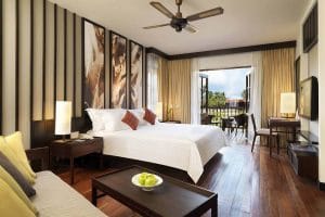 lakefront_room_bedroom