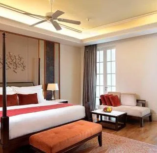 the-danna-langkawi-malaysia-merchant-room
